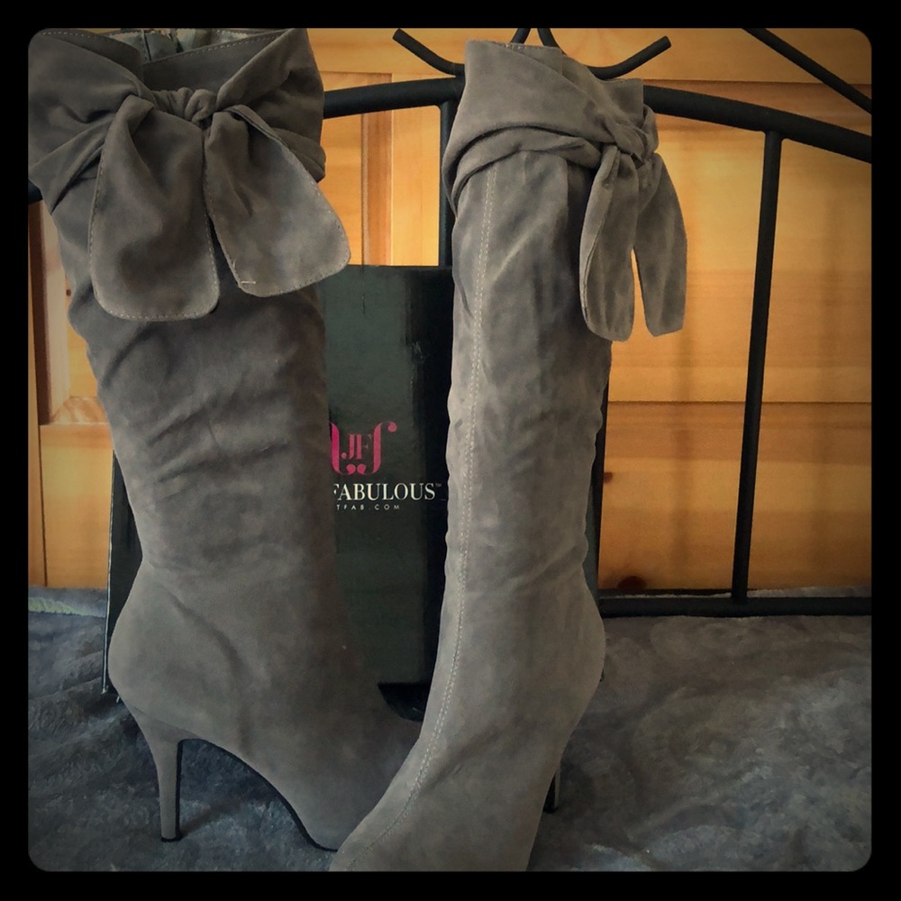 Just Fab Alicia Grey Heeled Boot